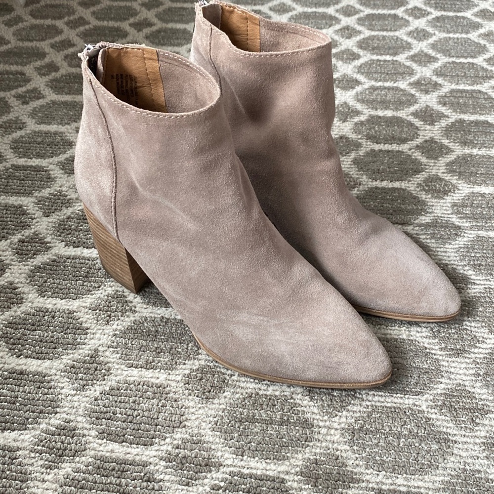 Steve Madden Jillian Booties